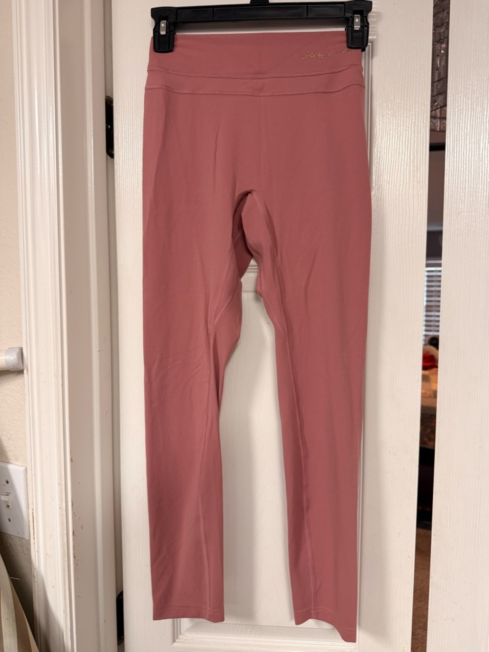 Women’s Dusty Rose Whitney Simmons Leggings
